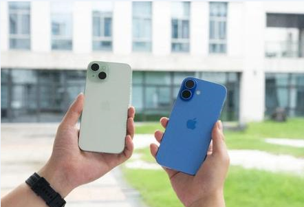 黄浦苹果维修点分享iPhone 16 Plus锁屏密码使用手册 